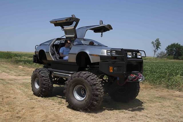 DeLorean-Cars-12